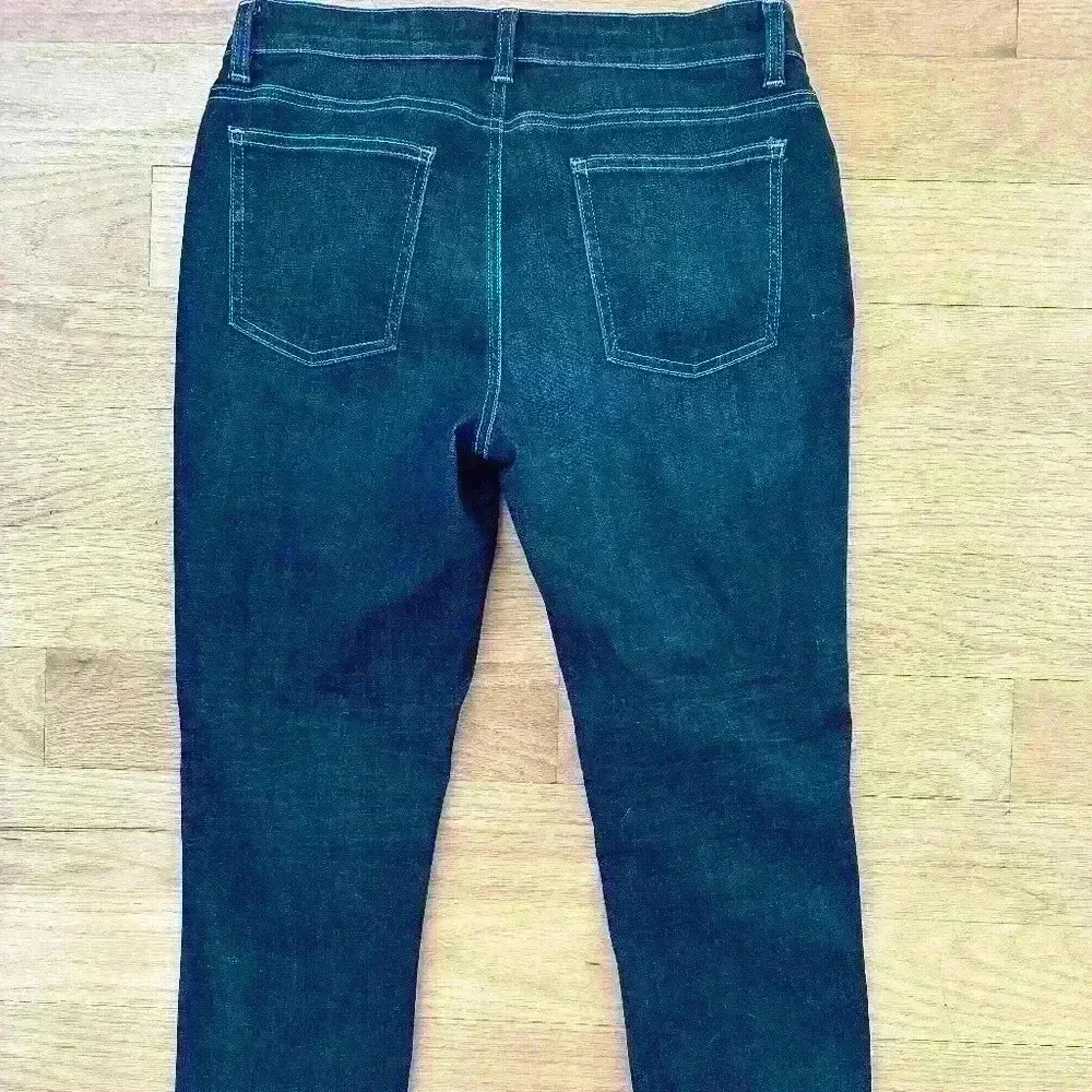 Eileen Fisher Organic Cotton Dark Wash Size 4 - Pre Owned Jeans Stretchy - Picture 2 of 4
